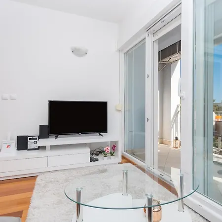 Apartment Silvija *