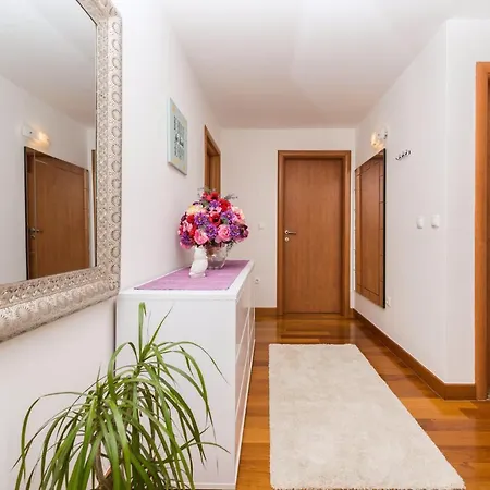 Silvija Apartamento Makarska
