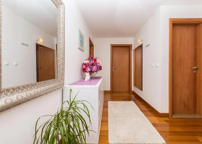 Silvija شقة ماكارسكا