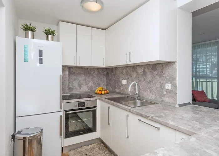 Silvija شقة ماكارسكا